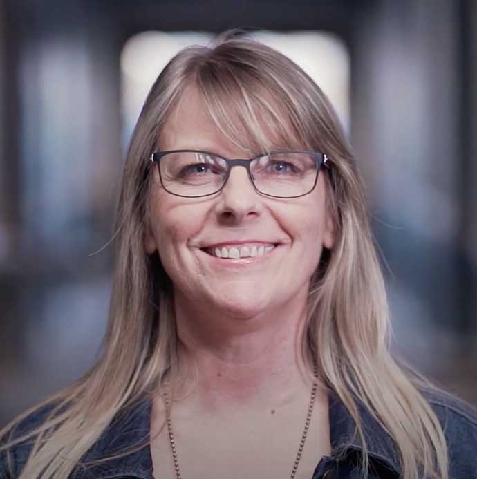 alumnist headshot