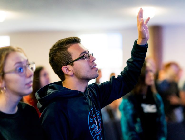 Student-Worshiping-Chapel