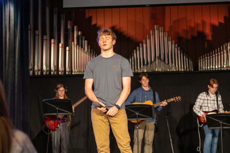 Music-Students-Performing