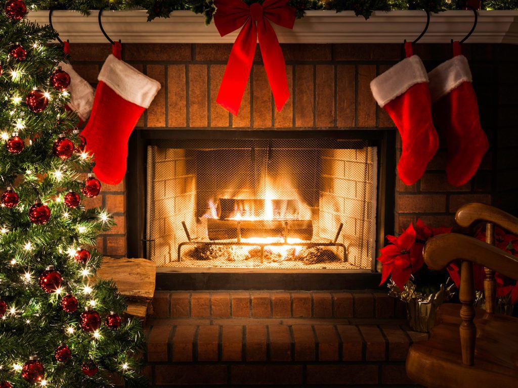 DCWPA-Christmas-Fireplace